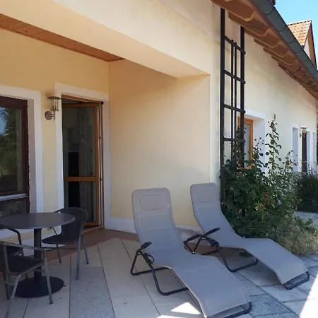 Ferienwohnung Baumgartner Apartment Ursensollen